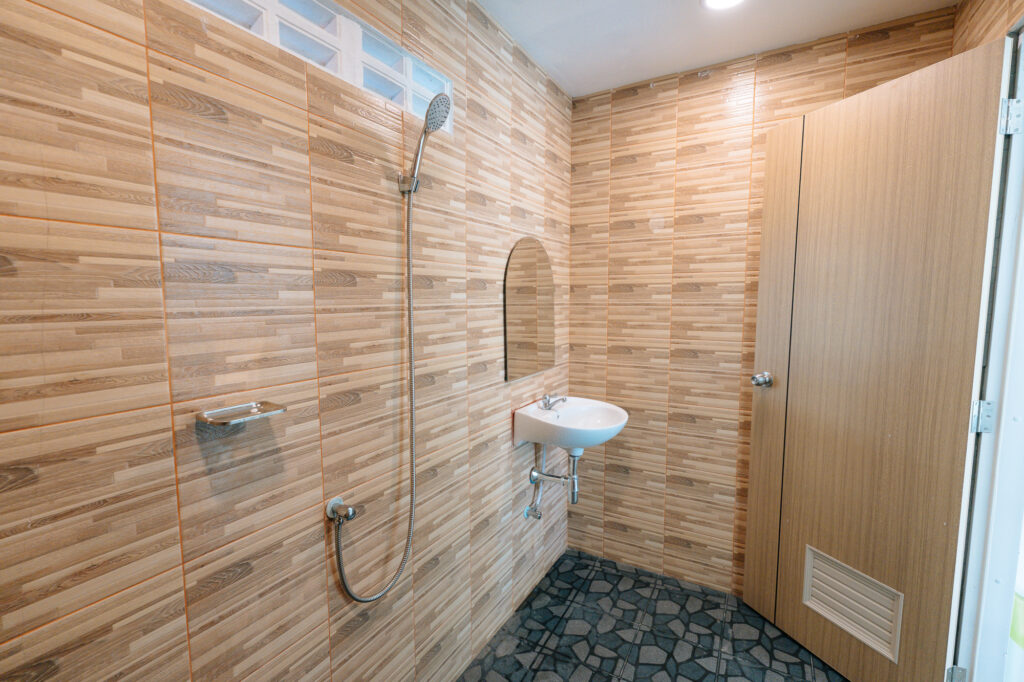 Gym accommodation bathroom